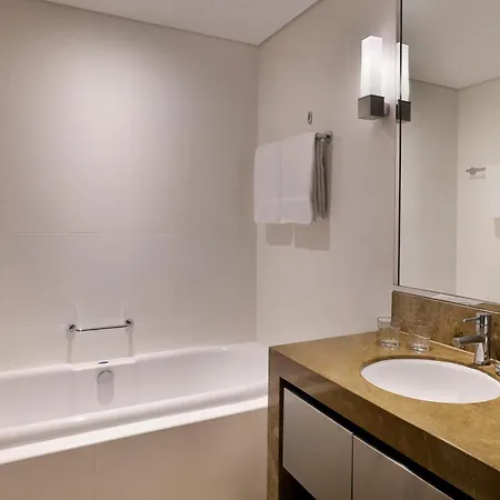 Conrad Abu Dhabi Etihad Towers Hotel Buitenkant foto