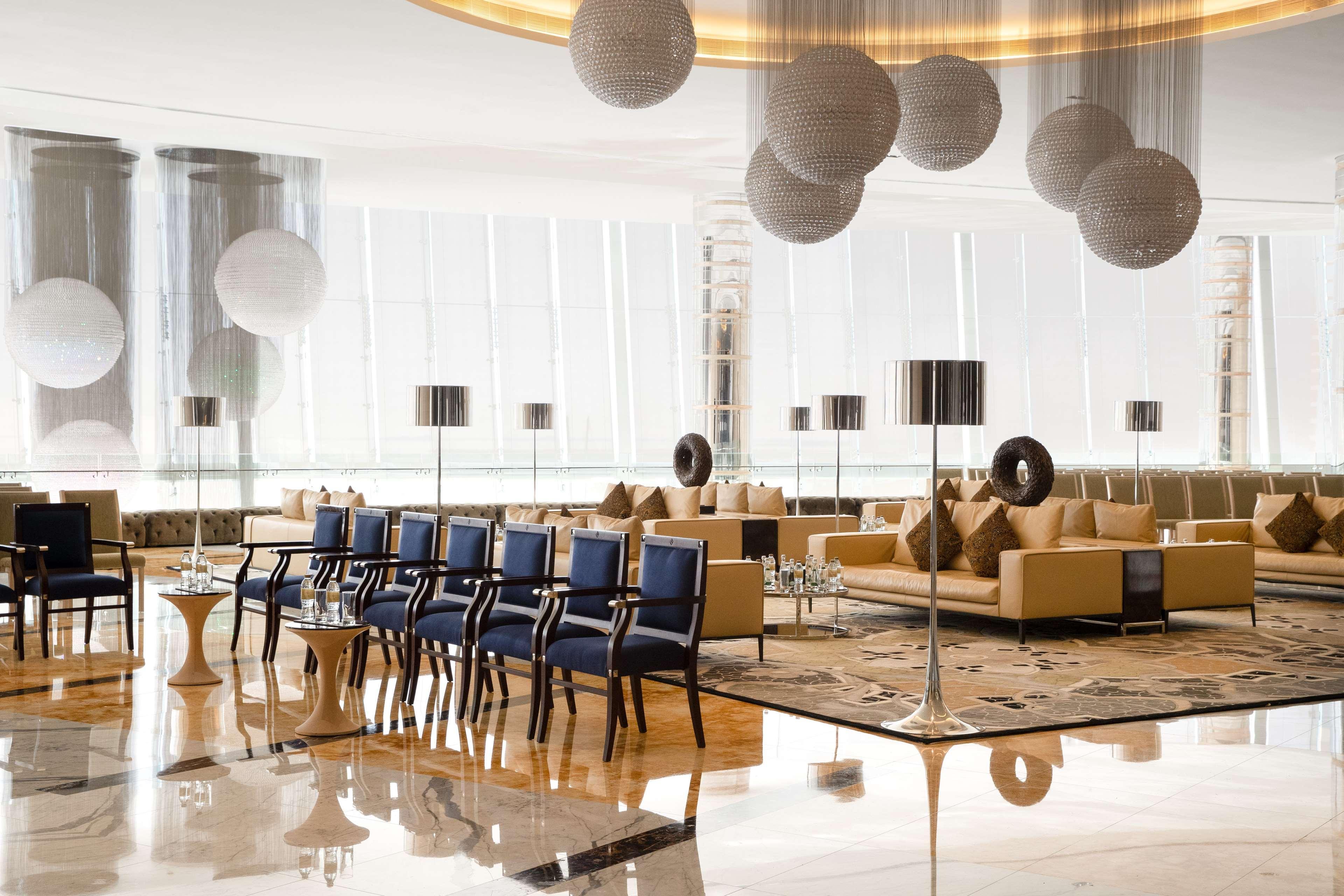 Conrad Etihad Towers 5* Abu Dhabi